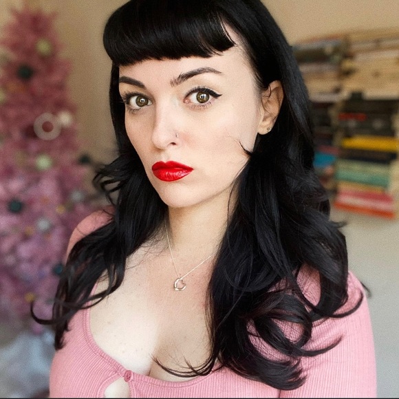 Meet the Posher Other - Meet your Posher, Krystal